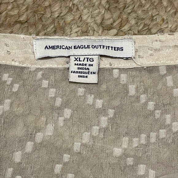 American Eagle polyester tank. - Picture 2 of 3